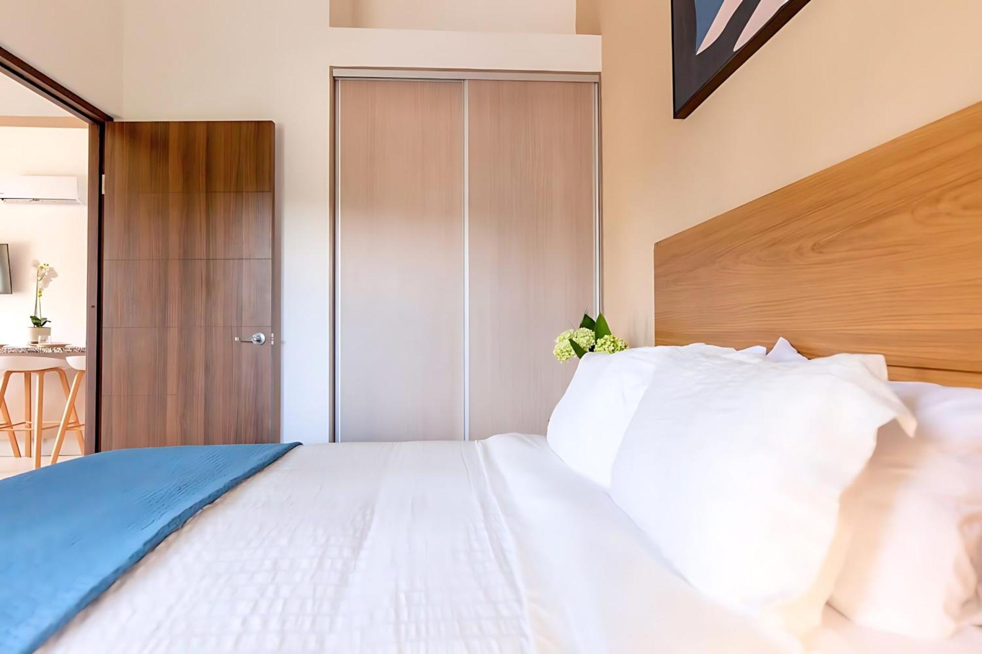 Modern 2Br Condo - Minutes From Jaco Beach - Prime Location Eksteriør bilde