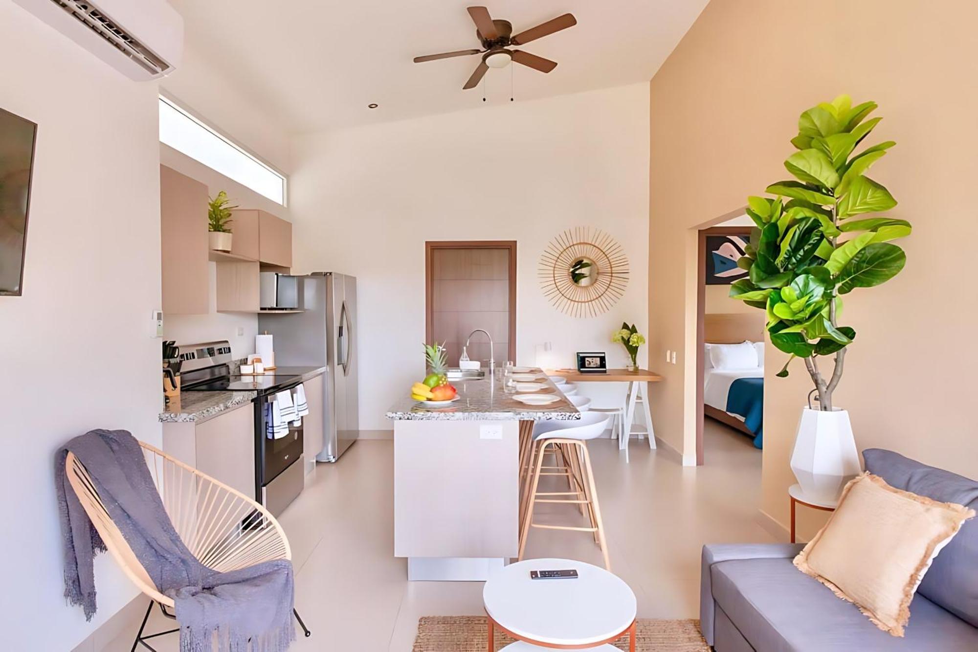Modern 2Br Condo - Minutes From Jaco Beach - Prime Location Eksteriør bilde